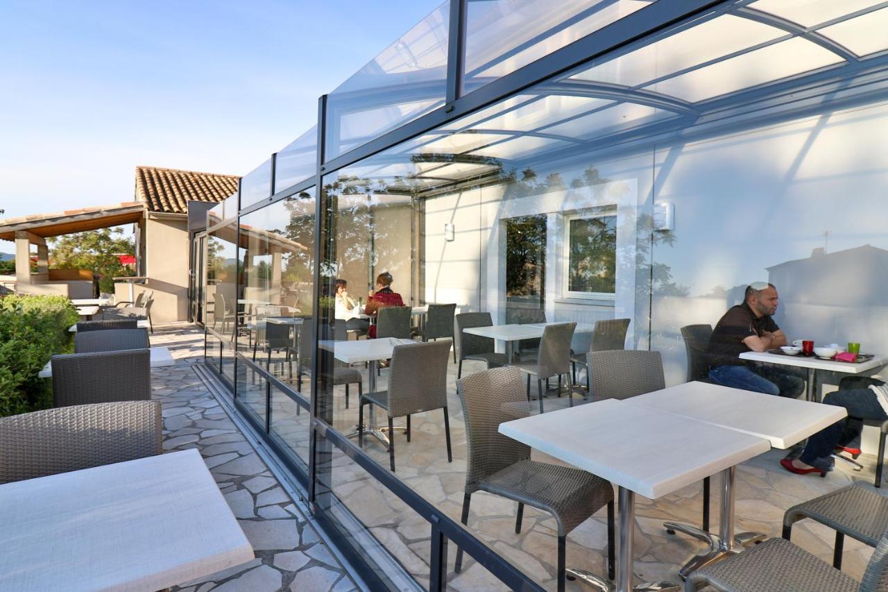Hotel Le Coudon La Farlède Екстериор снимка